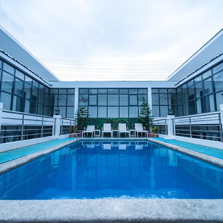 Erus Suites Hotel Boracay Manoc-Manoc Exterior foto