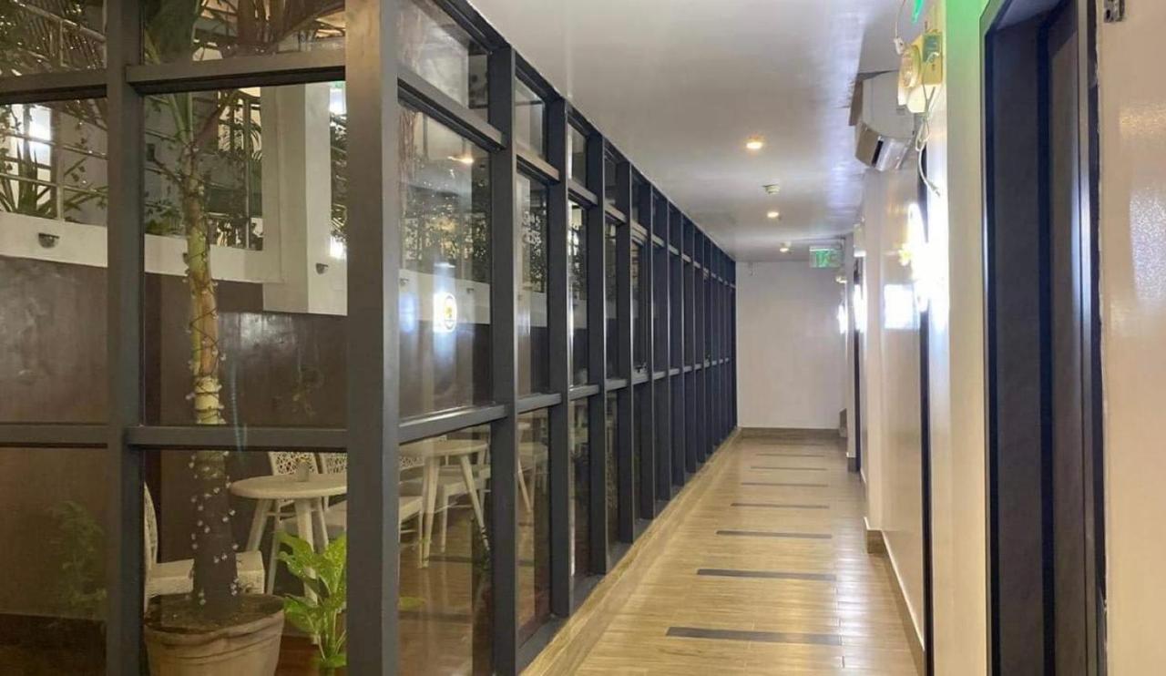 Erus Suites Hotel Boracay Manoc-Manoc Exterior foto