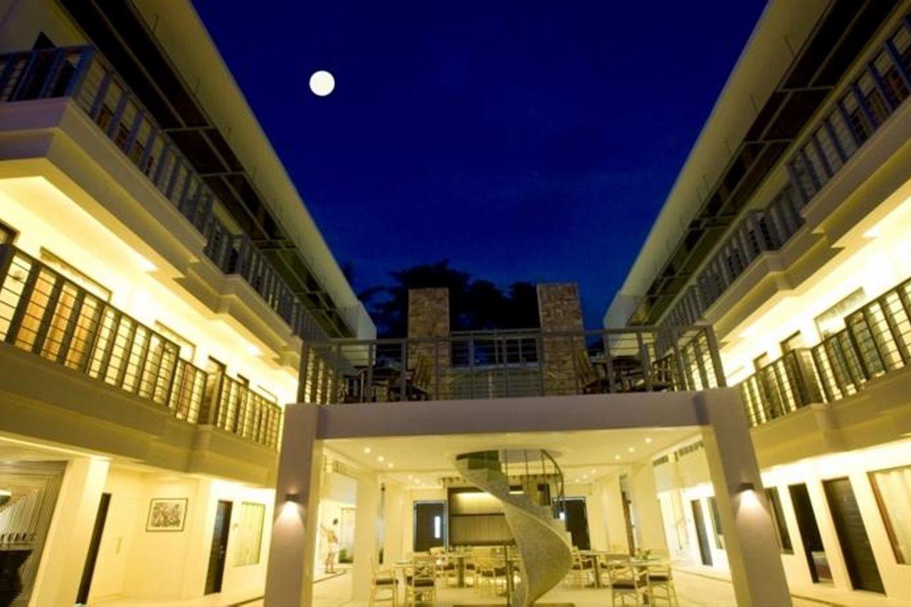 Erus Suites Hotel Boracay Manoc-Manoc Exterior foto