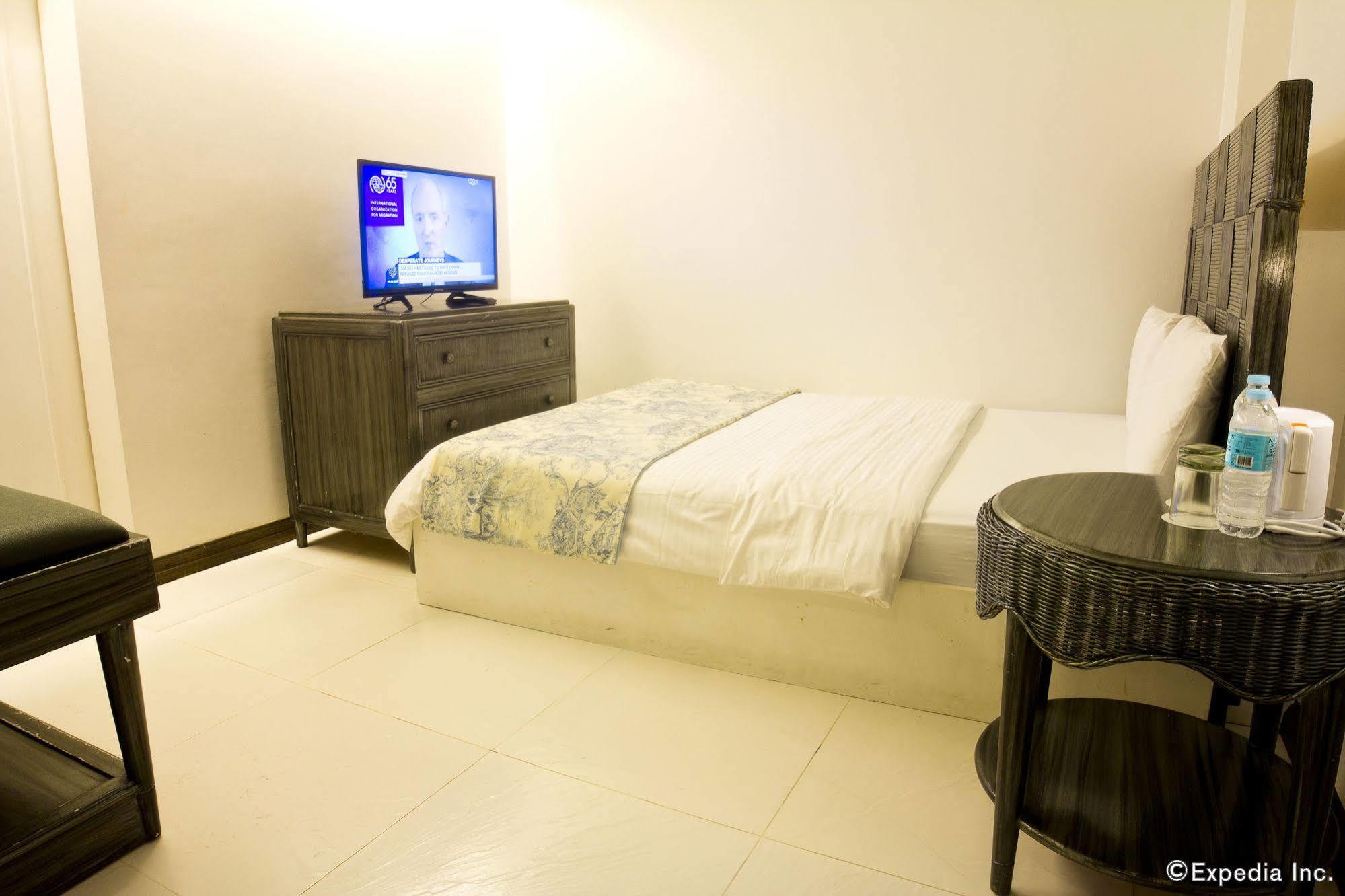 Erus Suites Hotel Boracay Manoc-Manoc Exterior foto